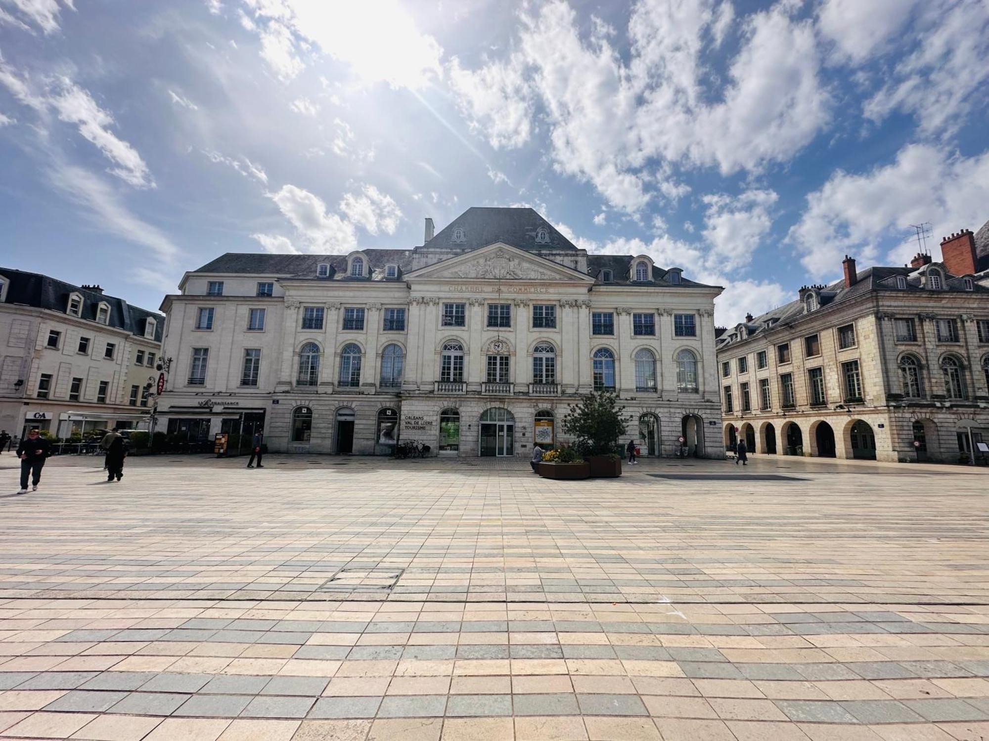 Orleans - Maison De Ville Haut De Gamme Au Calme - 4 Chambres Avec Garage - Proche De Toutes Les Commodites - La Maison D'A Cote Luaran gambar
